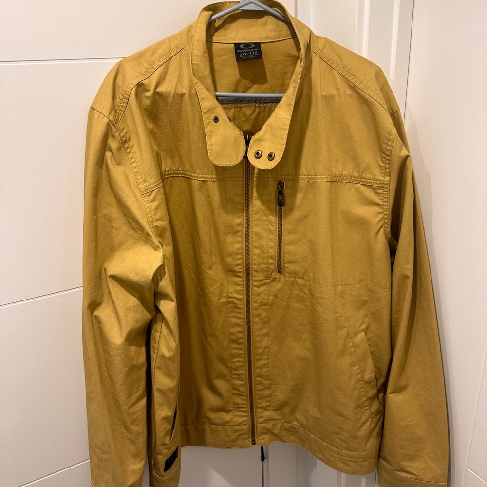 Oakley Men's Mustard Lightweight Jacket
